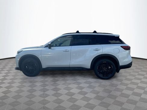 Certified 2026 INFINITI QX60 Sport w/ Dark Cargo Package AWD/4WD image 9