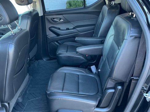 Used 2020 Chevrolet Traverse RS w/ LPO, Floor Liner Package image 12