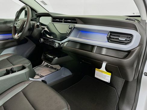 New 2027 Chevrolet Bolt RS image 28