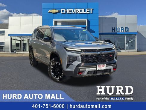 New 2026 Chevrolet Traverse Z71 w/ LPO, Floor Liner Package image 1