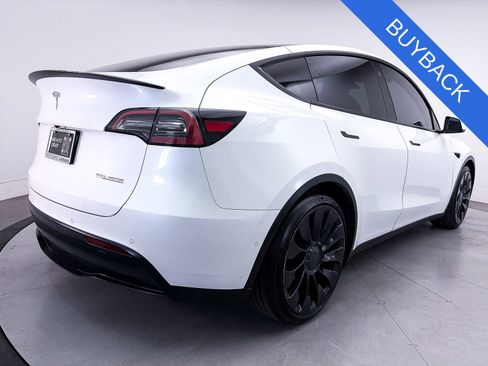 Used 2022 Tesla Model Y Performance AWD/4WD image 14