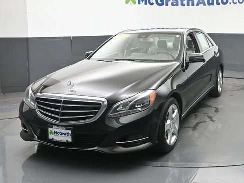 Used 2016 Mercedes-Benz E 350 4MATIC Sedan image 23
