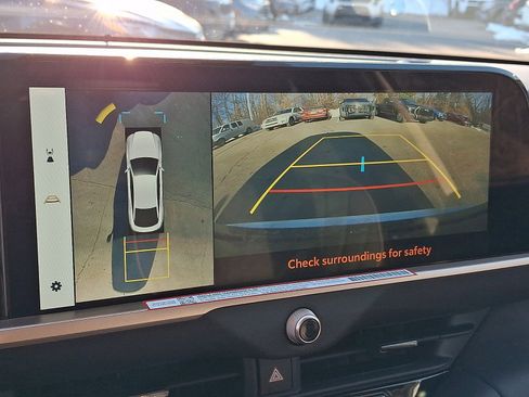 New 2026 Toyota Crown Platinum image 18