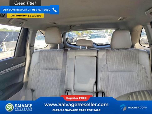 Used 2019 Toyota Highlander Plus FWD image 13