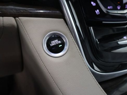 Used 2018 Cadillac Escalade ESV Luxury AWD/4WD image 31