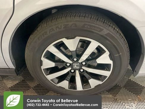 Used 2025 Honda Odyssey EX-L image 25