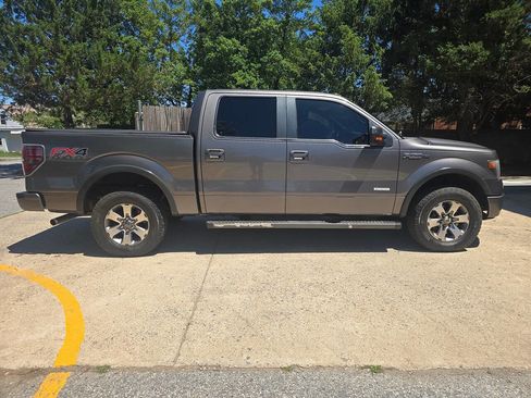 Used 2013 Ford F150 FX4 w/ Luxury Equipment Group AWD/4WD image 2