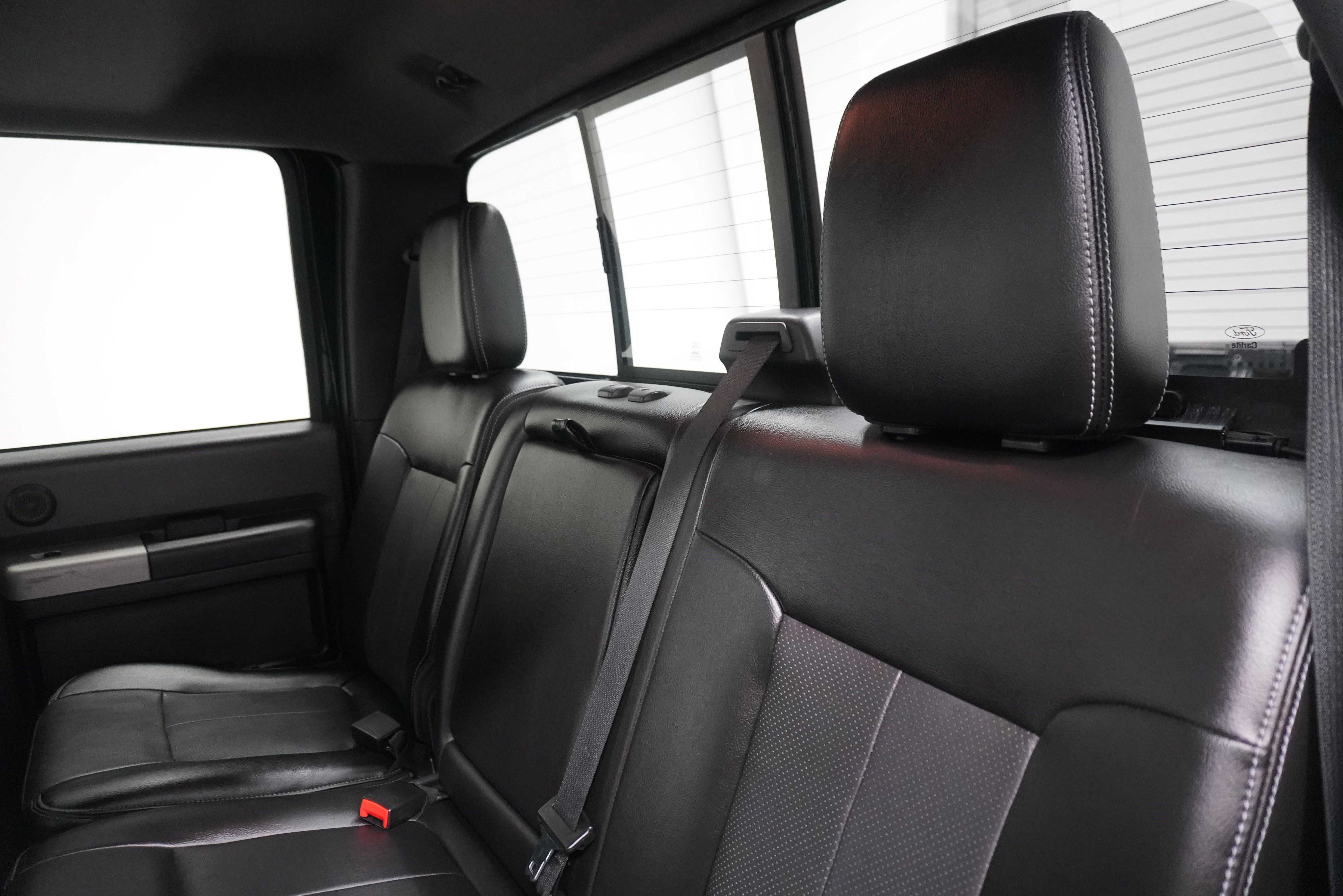 Used 2015 Ford F350 Lariat w/ Lariat Ultimate Package AWD/4WD image 13