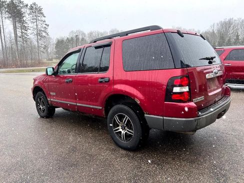Used 2006 Ford Explorer XLS image 6