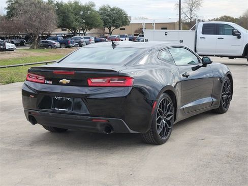 Used 2017 Chevrolet Camaro LT w/ RS Package image 5