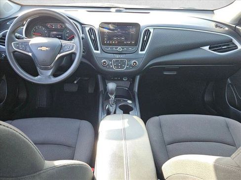 Used 2024 Chevrolet Malibu LT FWD image 17