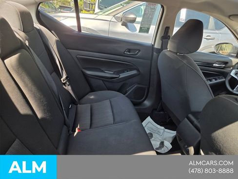 Used 2025 Nissan Altima 2.5 SV FWD image 17