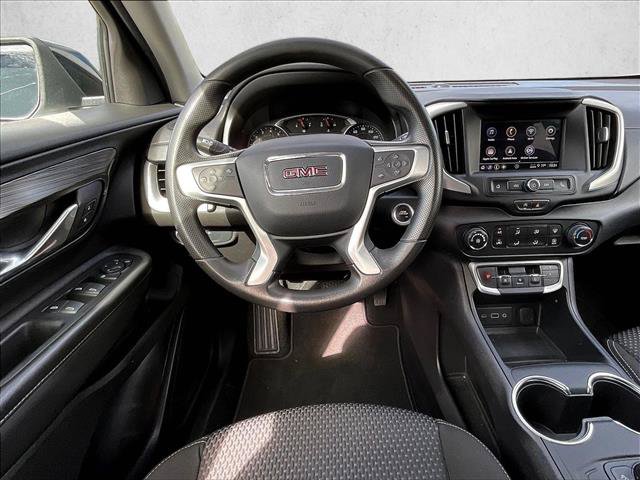 Used 2024 GMC Terrain SLE w/ Elevation Edition AWD/4WD image 7