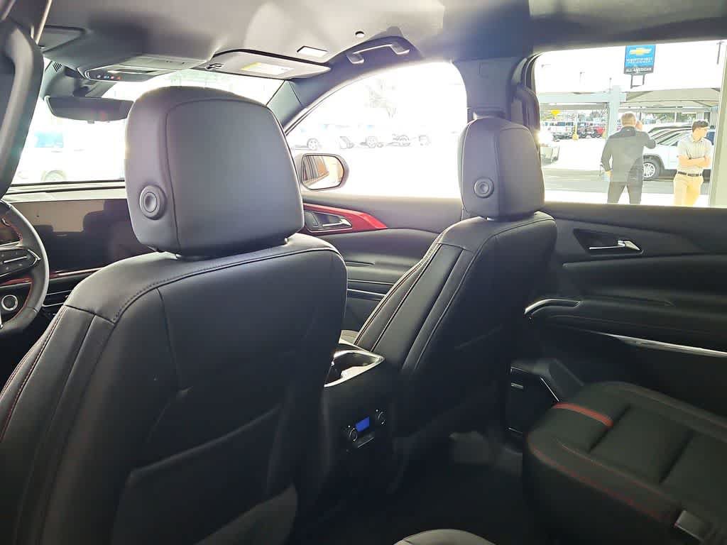 New 2026 Chevrolet Traverse RS FWD image 8