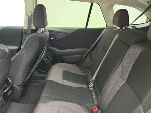 Used 2022 Subaru Outback Premium AWD/4WD image 21