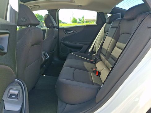 Used 2024 Chevrolet Malibu LT FWD image 10