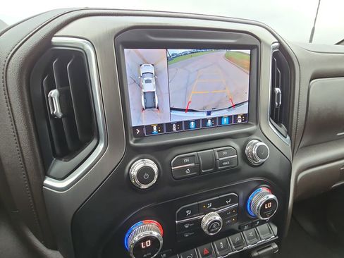 Used 2021 GMC Sierra 3500 Denali w/ Denali Ultimate Package AWD/4WD image 23