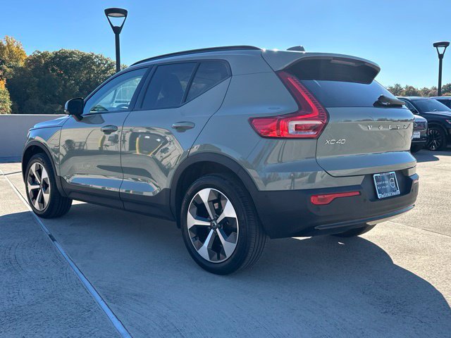 Certified 2025 Volvo XC40 B5 Plus w/ Protection Package Premier AWD/4WD image 6