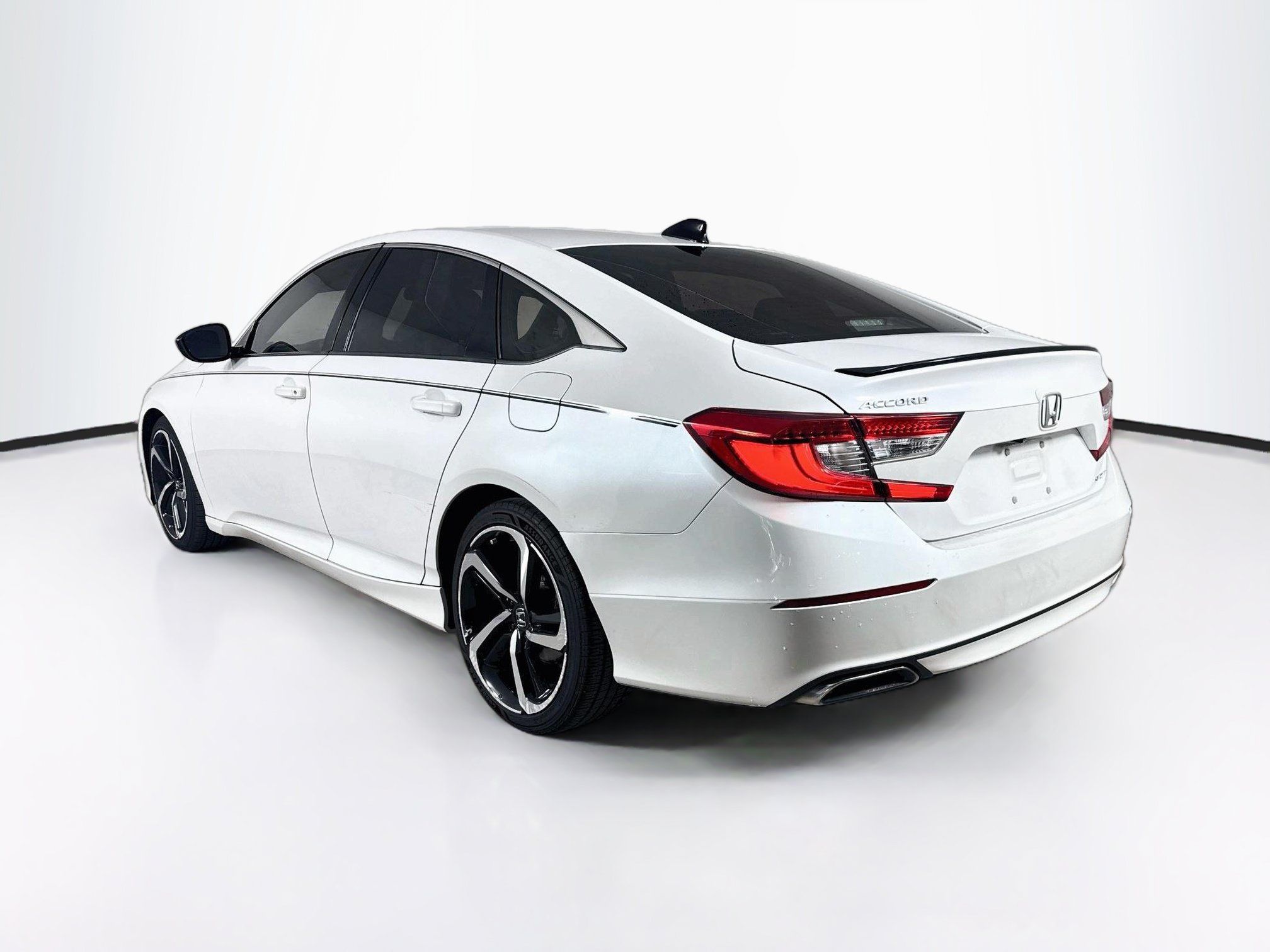 Used 2021 Honda Accord Sport image 28