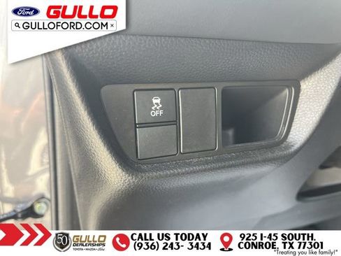 Used 2025 Honda HR-V LX image 19