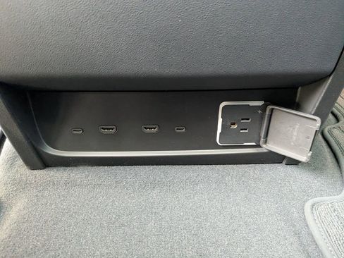 New 2025 Cadillac Escalade IQ Sport 1 w/ LPO, ONYX Package image 23