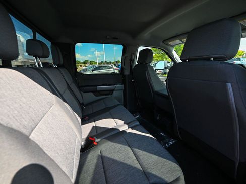 New 2026 Ford F250 XL w/ STX Appearance Package AWD/4WD image 23