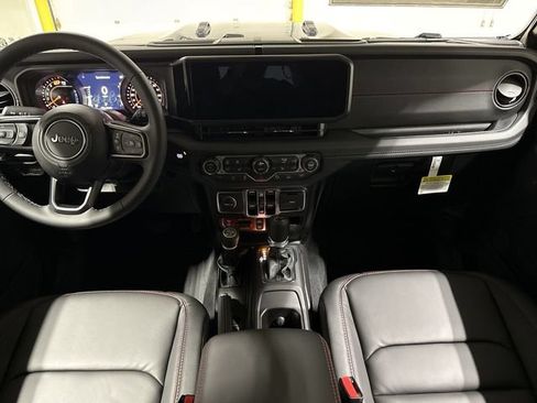 New 2026 Jeep Wrangler Unlimited Rubicon AWD/4WD image 10