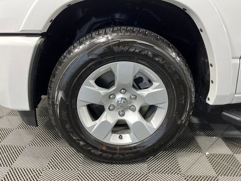 Used 2026 RAM 1500 Big Horn AWD/4WD image 12