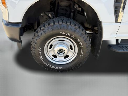 Used 2024 Ford F350 XL w/ XL Off-Road Package AWD/4WD image 22