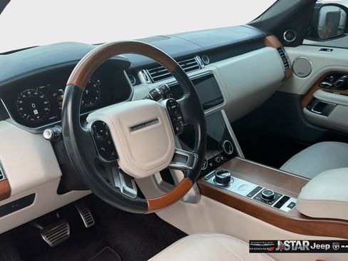 Used 2021 Land Rover Range Rover P525 Westminster Edition LWB AWD/4WD image 27