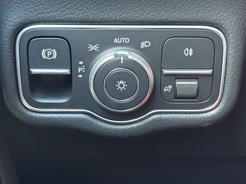 New 2025 Mercedes-Benz G 550 image 32