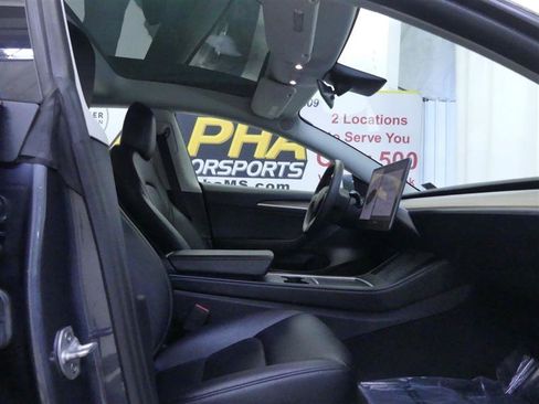 Used 2023 Tesla Model 3 Standard Range RWD image 7