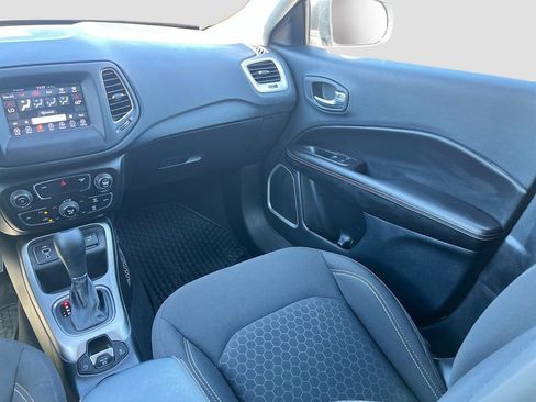 Used 2021 Jeep Compass Sport w/ Cold Weather Group FWD image 22