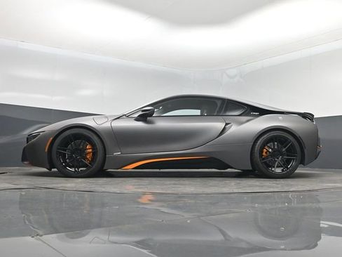 Used 2019 BMW i8 Coupe AWD/4WD image 15