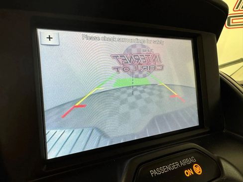 Used 2019 Ford Transit 250 148 Low Roof image 16