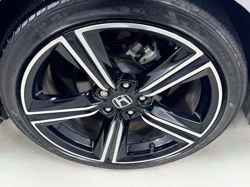Used 2024 Honda Accord Sport image 36