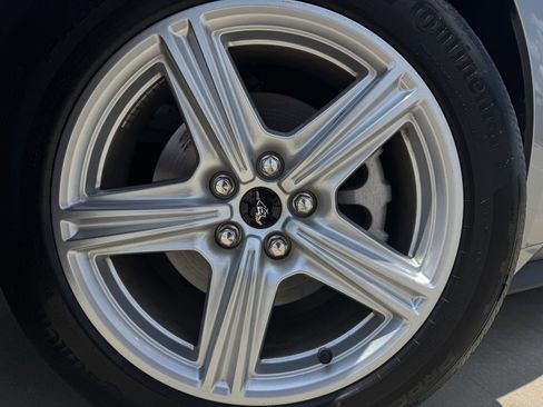 Used 2026 Ford Mustang Premium RWD image 9
