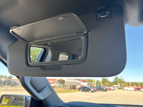 New 2026 Chevrolet Silverado 1500 LT image 27