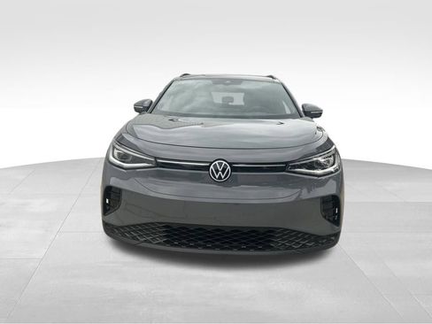 Used 2024 Volkswagen ID.4 S image 8