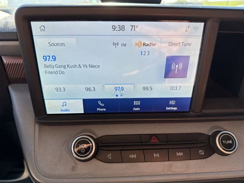 Used 2022 Ford Maverick Lariat w/ Lariat Luxury Package image 25