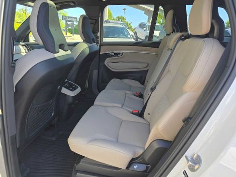 Used 2026 Volvo XC90 B6 Plus w/ Protection Package Premier AWD/4WD image 15