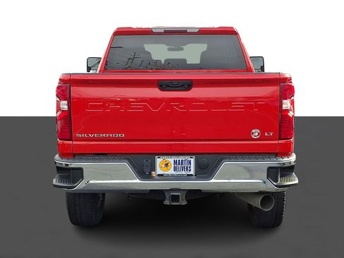Used 2021 Chevrolet Silverado 2500 LT w/ Convenience Package image 5