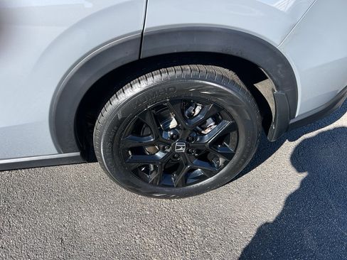 Certified 2024 Honda HR-V Sport image 8