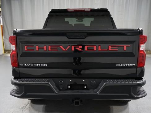 Used 2024 Chevrolet Silverado 1500 Custom image 7