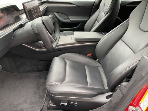 Used 2022 Tesla Model S image 18