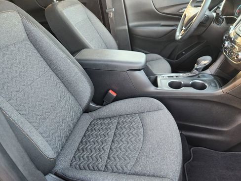 Used 2023 Chevrolet Equinox LT image 13