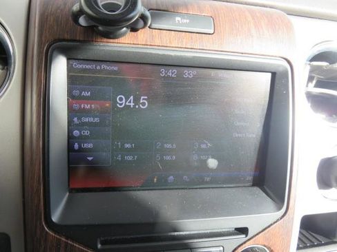 Used 2013 Ford F150 Lariat w/ Luxury Equipment Group image 13