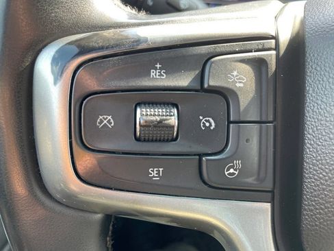 Used 2023 Chevrolet Silverado 1500 LT AWD/4WD image 17
