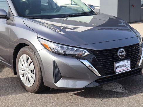 Certified 2025 Nissan Sentra S image 4