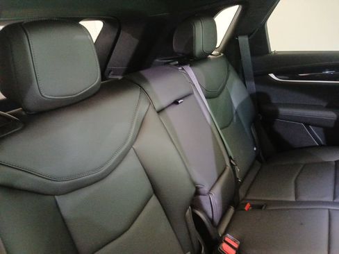 Certified 2025 Cadillac XT5 Premium Luxury w/ Technology Package AWD/4WD image 14